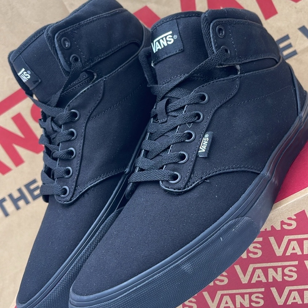 Vans Men’s Black High-Top Sneakers Atwood Hi (Canvas) Black/Black
VN0A38B… - Picture 7 of 16